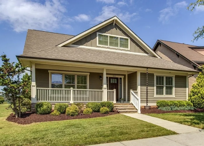 Bobcat at Eighteen — custom home on the 18th fairway at Tennessee National